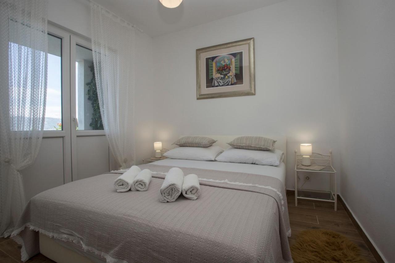 Situs Katarina Trogir Exterior foto